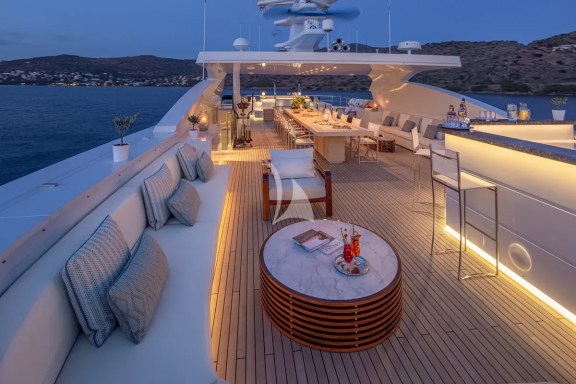 Image of Zaliv III yacht #68