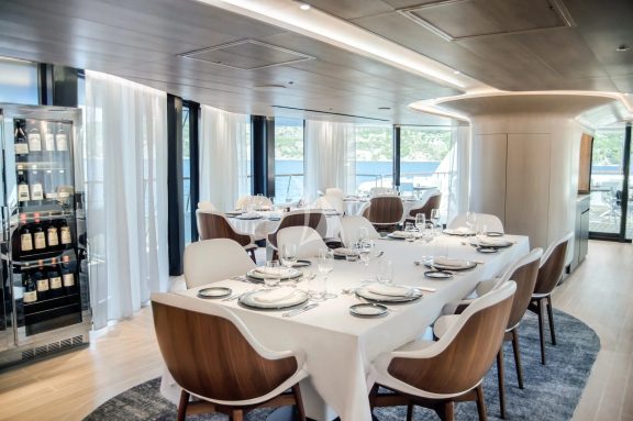 Image of LE PONANT yacht #14