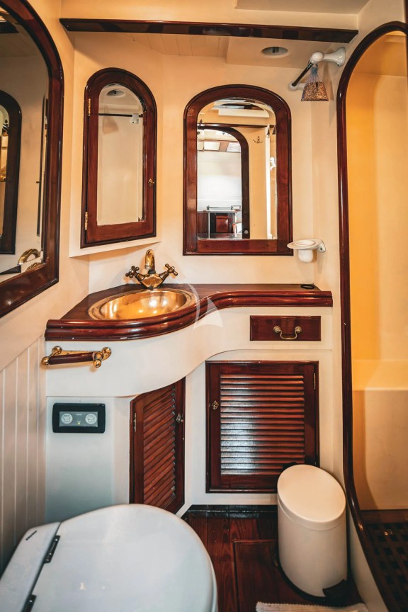 VIP Cabin