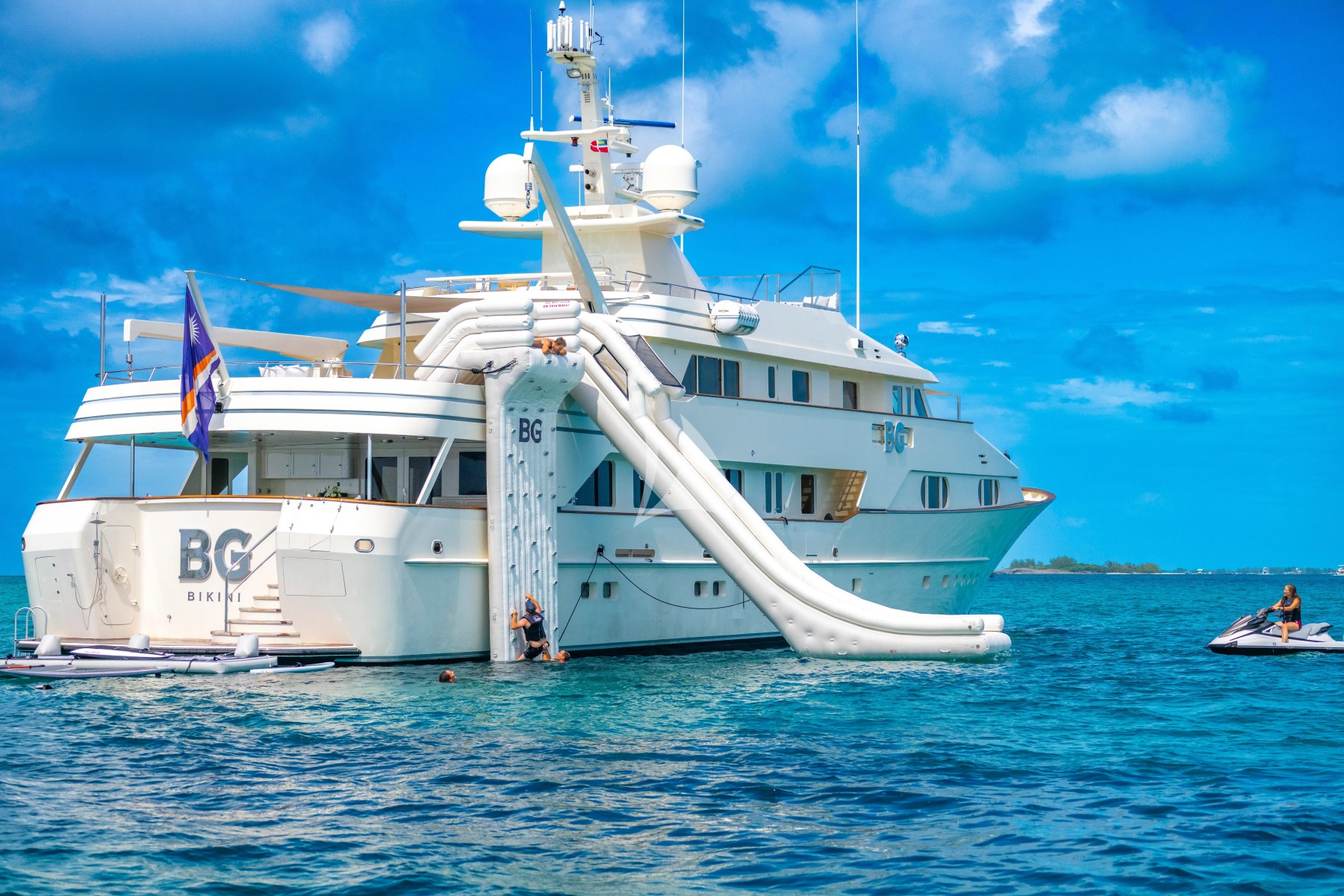 Main image of BG yacht