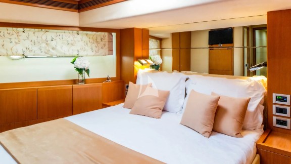 VIP cabin