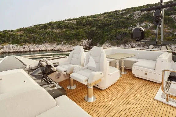 Image of MYNE yacht #16