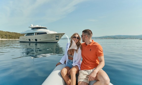 Navetta 26 Friend's Boat Arrival
