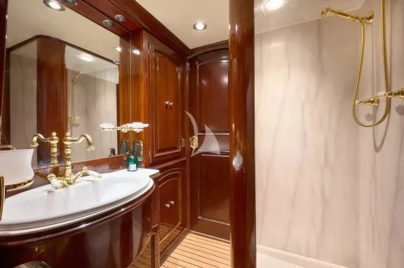 Interior upper deck bathroom