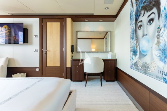 Image of BELLA yacht #24