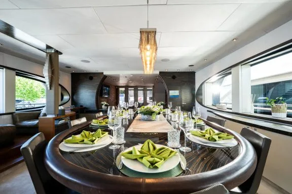 Main Salon Dining