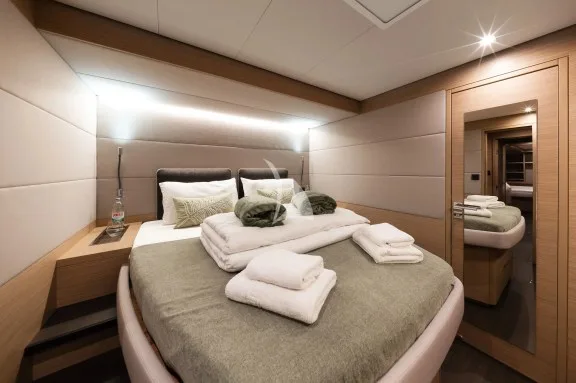 Image of LADY M yacht #9