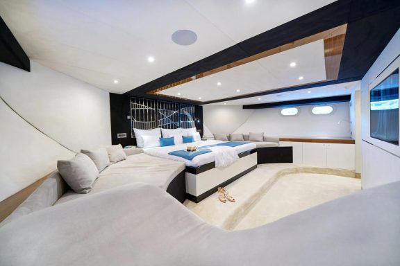 Master Aft