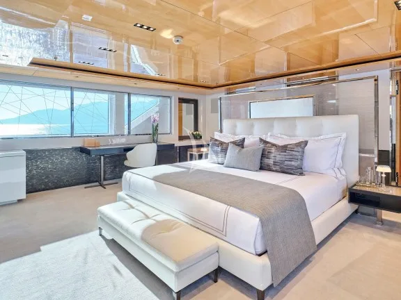 Image of LA PELLEGRINA 1 yacht #30