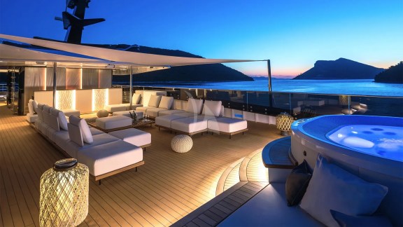Image of BLACK SWAN yacht #50
