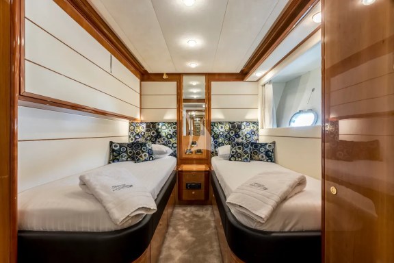 Image of MISS KATARIINA yacht #21