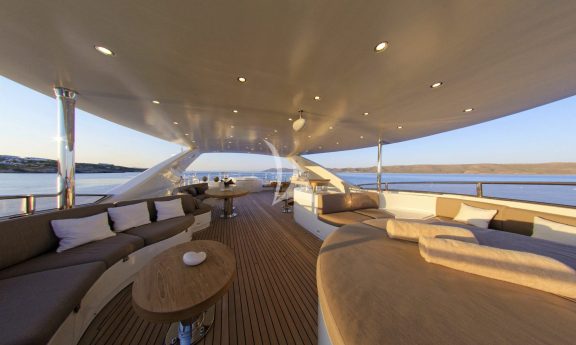 Sundeck