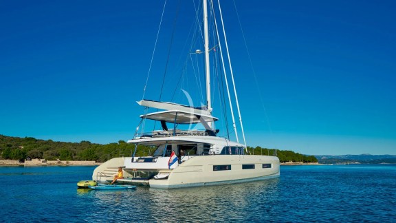 Image of AMADA MIA yacht #5