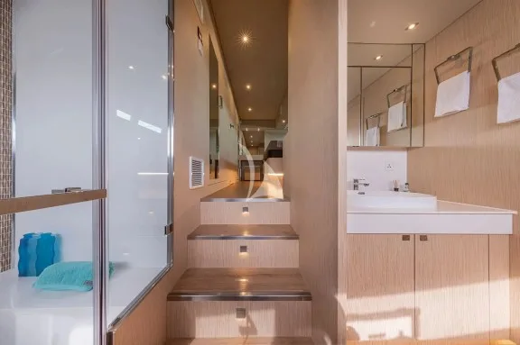 Image of SILENT DREAM yacht #39