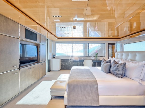 Image of LA PELLEGRINA 1 yacht #31