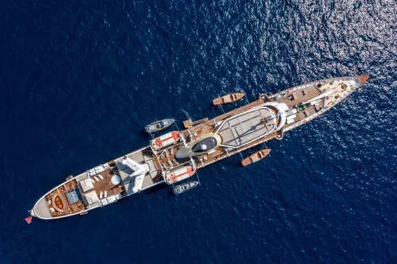 Image of CHRISTINA O yacht #3