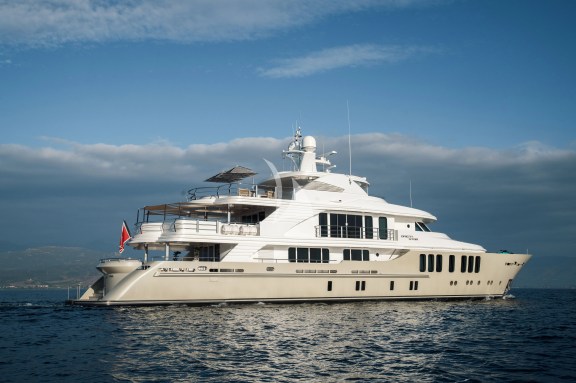 Image of ORIENT STAR yacht #2
