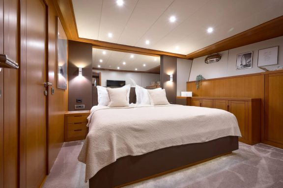 San Limi VIP Cabin