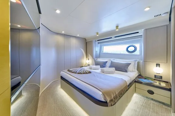 VIP cabin