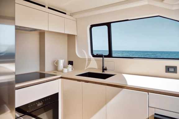Image of BALANCE yacht #25