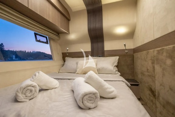 Image of PARADISE yacht #41