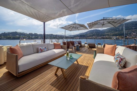 Sun deck