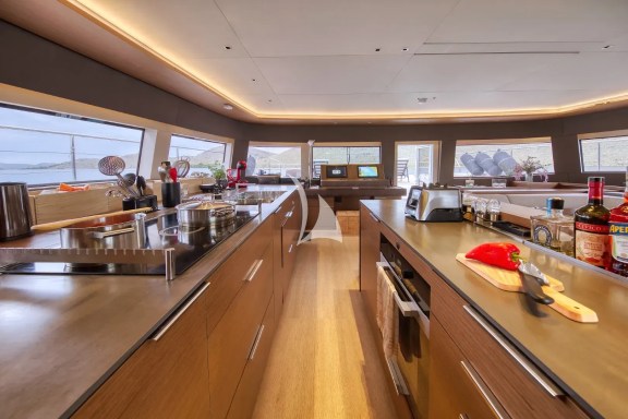 Image of MASTERMIND yacht #18