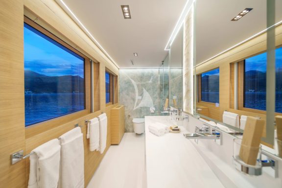 Image of Renata yacht #113