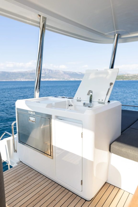 Image of ARTISAN yacht #8