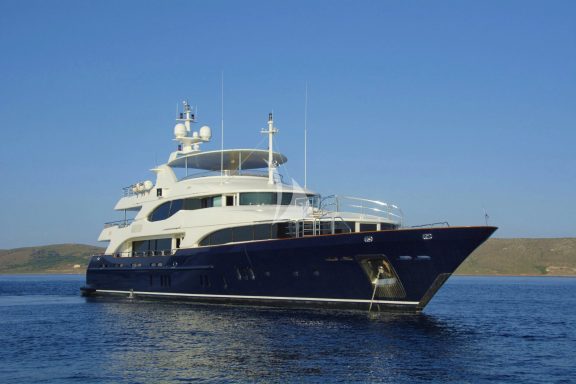 Image of GRANDE AMORE yacht #54
