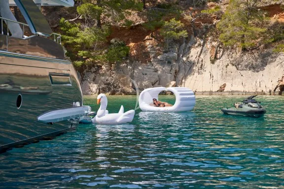 Image of ALUMINIA TOO yacht #30