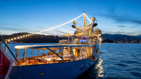 Image of CHRISTINA O yacht #51