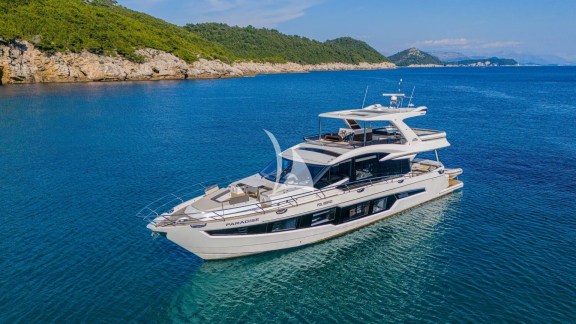 Image of PARADISE yacht #13
