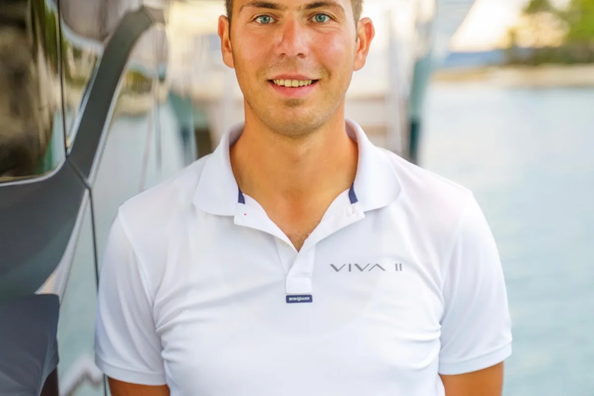 Crew Main Image