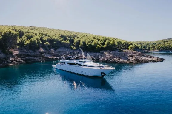 Image of Cynthia yacht #10