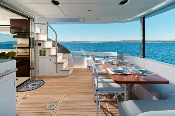 Image of Concord’s 6 yacht #8