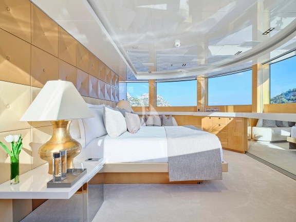 Image of LA PELLEGRINA 1 yacht #24