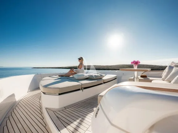 Image of KIMANI yacht #26