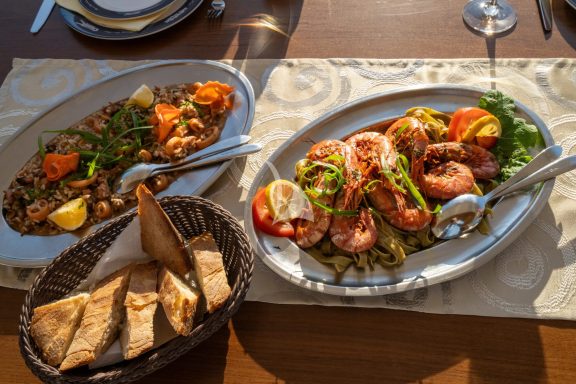 CLOUD 9 dining menu