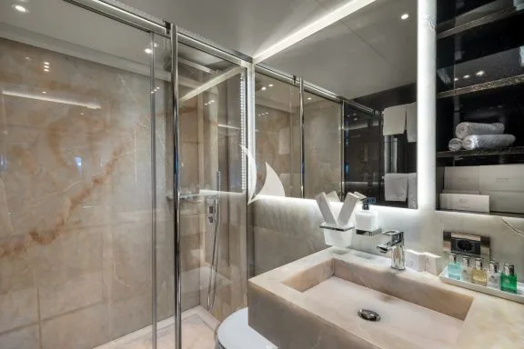 VIP Cabin Ensuite