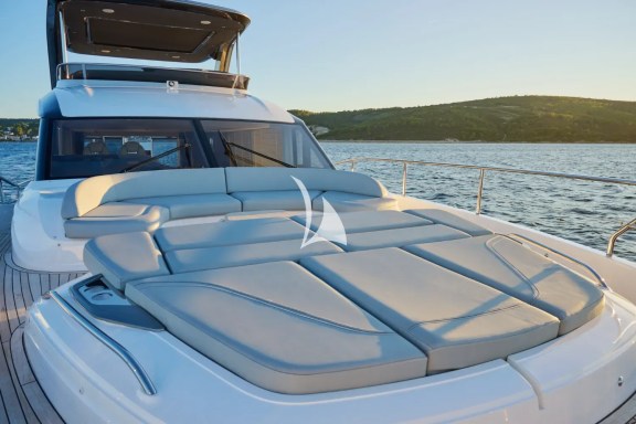 Image of ELIZABETH yacht #36