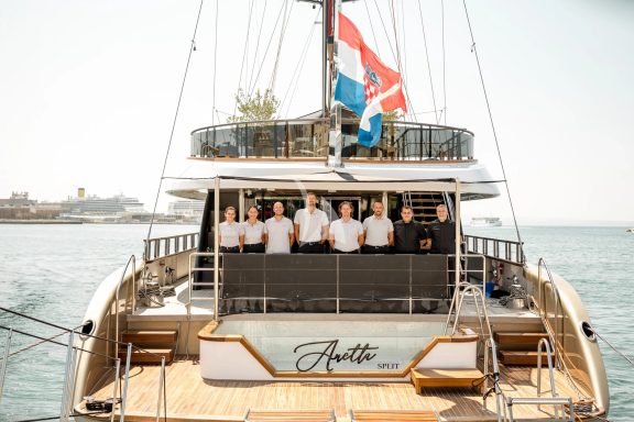 Meet Anetta’s Outstanding Crew 2025