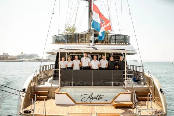 Meet Anetta’s Outstanding Crew 2025