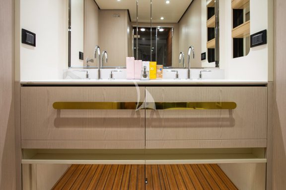 PREWI maser bathroom