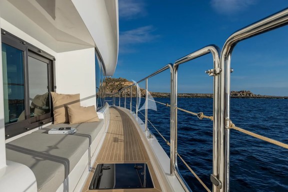Image of SILENT DREAM yacht #16