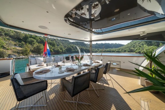 Image of NAVILUX yacht #11