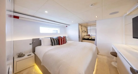 Image of ZULU 3 yacht #27