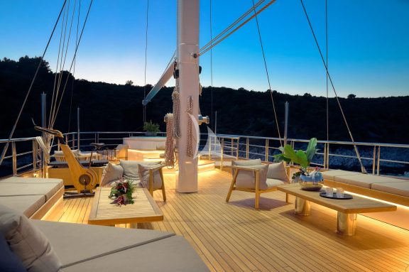 Image of MARALLURE yacht #48