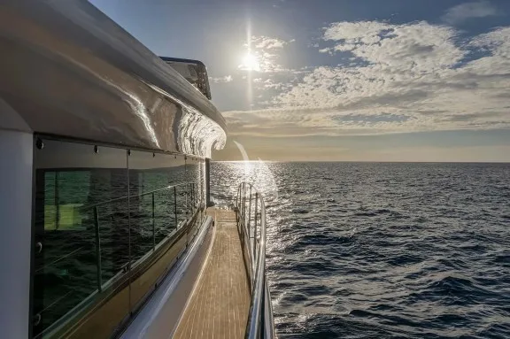 Image of SILENT DREAM yacht #17