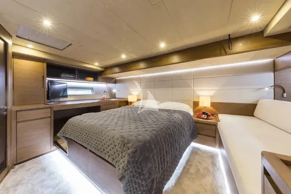 Image of JIKAN yacht #69